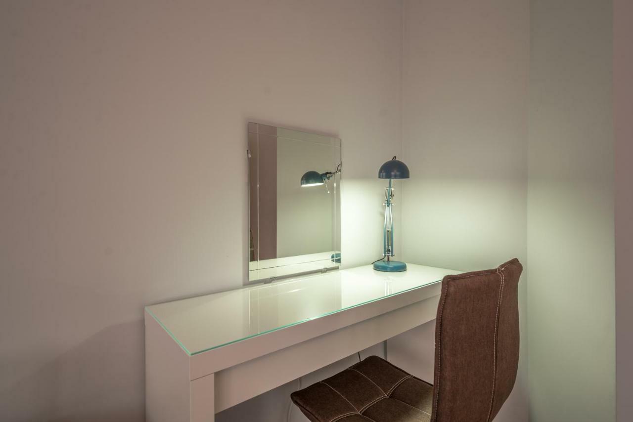 5Th Avenue Sofia Two Bedroom, Two Bathroom, Positano Street Suite By Flat Mаnager Eksteriør billede