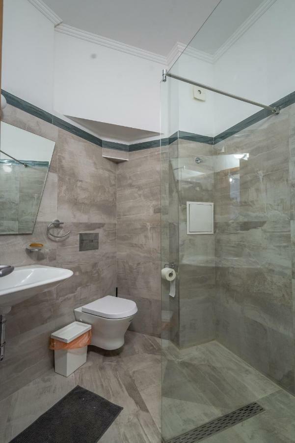 5Th Avenue Sofia Two Bedroom, Two Bathroom, Positano Street Suite By Flat Mаnager Eksteriør billede