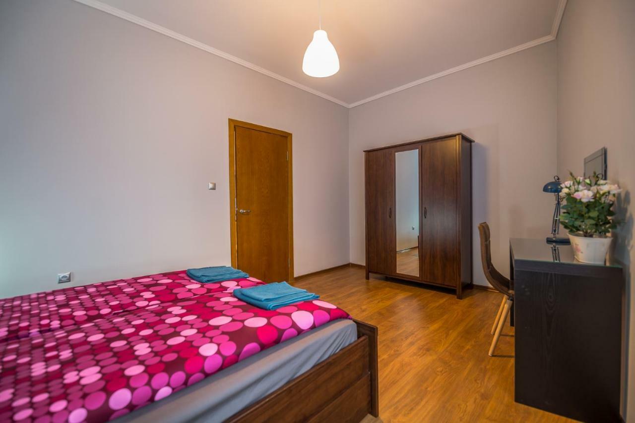 5Th Avenue Sofia Two Bedroom, Two Bathroom, Positano Street Suite By Flat Mаnager Eksteriør billede